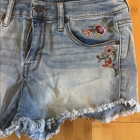 Mossimo High Waisted Jean Sorts Size 6 W28 - Picture 4 of 7